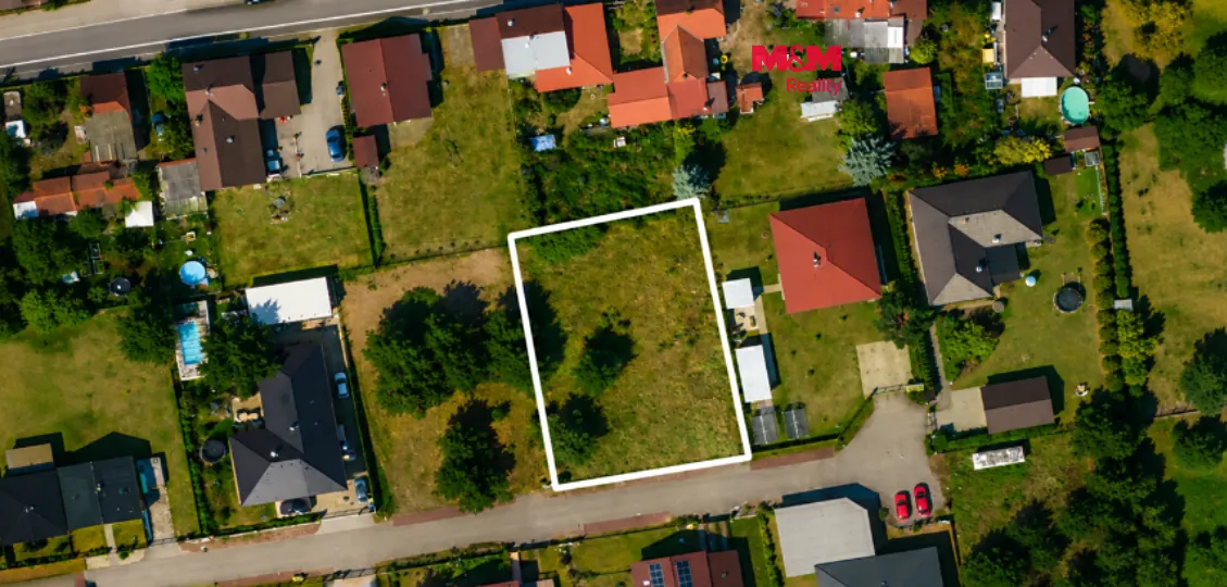 Prodej stavebního pozemku 996 m²